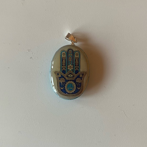 Peace Sign Pendant - Picture 1 of 5